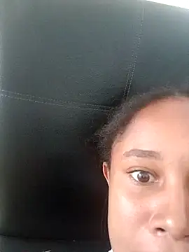 Snapshot of MoniqueMulberry chatting on 11-04-25, 07:24 MoniqueMulberry online show from 11-04-25, 07:24