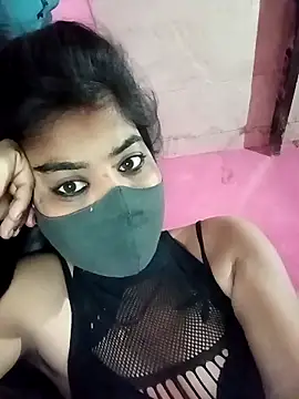 Snapshot of Yatiksha_Beby chatting on 03-10-26, 10:26 Yatiksha Beby online show from 03-10-26, 10:26