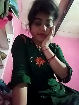 Snapshot of Yatiksha_Beby chatting on 03-14-26, 11:32 Yatiksha Beby online show from 03-14-26, 11:32