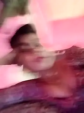 Snapshot of Yatiksha_Beby chatting on 03-28-26, 02:00 Yatiksha Beby online show from 03-28-26, 02:00