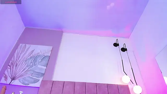 VelvetQueen  online show from 11-03-25, 11:33