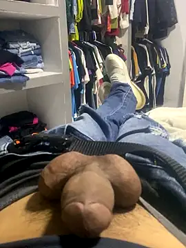 Snapshot of Chico031289 chatting on 10-25-25, 11:21 Chico031289 online show from 10-25-25, 11:21