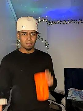 Snapshot of Owen_Benkosky chatting on 09-14-25, 07:07 Owen Benkosky online show from 09-14-25, 07:07