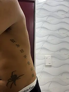 Snapshot of Owen_Benkosky chatting on 09-18-25, 07:10 Owen Benkosky online show from 09-18-25, 07:10