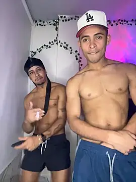 Snapshot of Owen_Benkosky chatting on 10-22-25, 03:40 Owen Benkosky online show from 10-22-25, 03:40