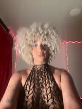 Snapshot of Dark_chanel chatting on 02-13-26, 01:56 Dark chanel online show from 02-13-26, 01:56