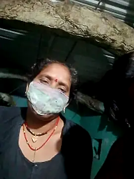 CUTE-004 online show from 04-06-26, 05:03