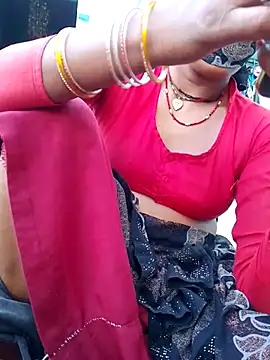 Snapshot of CUTE-004 chatting on 05-30-26, 12:57 CUTE-004 online show from 05-30-26, 12:57