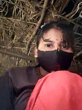 Snapshot of Janvi_Jaitly chatting on 12-14-25, 02:06 Janvi Jaitly online show from 12-14-25, 02:06