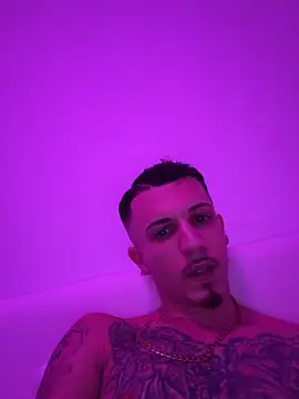 dolarboy17 online show from 12-19-25, 10:39