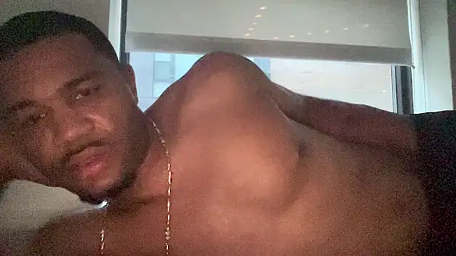 Snapshot of kingtaydo chatting on 06-22-26, 12:45 kingtaydo online show from 06-22-26, 12:45
