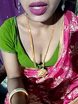 Snapshot of Bhabhilux2025 chatting on 04-25-26, 06:27 Bhabhilux2025 online show from 04-25-26, 06:27