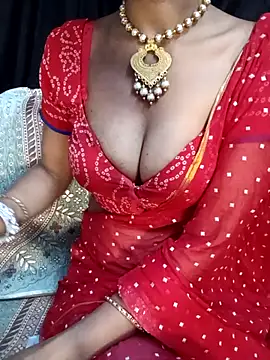 Snapshot of Bhabhilux2025 chatting on 04-27-26, 05:49 Bhabhilux2025 online show from 04-27-26, 05:49