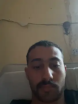 Hehjehjeqll online show from 07-09-26, 03:16