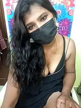 Snapshot of Divya_Spandhana_90 chatting on 10-13-25, 05:46 Divya Spandhana 90 online show from 10-13-25, 05:46