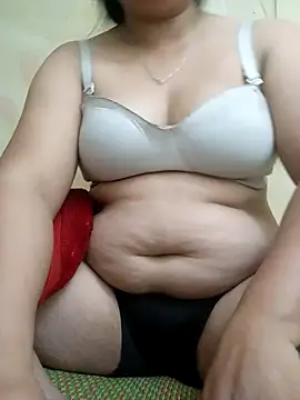 -Kitty-92 online show from 09-29-25, 12:05