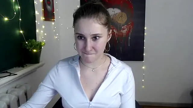 Milka kamila online show from 12-21-25, 05:20