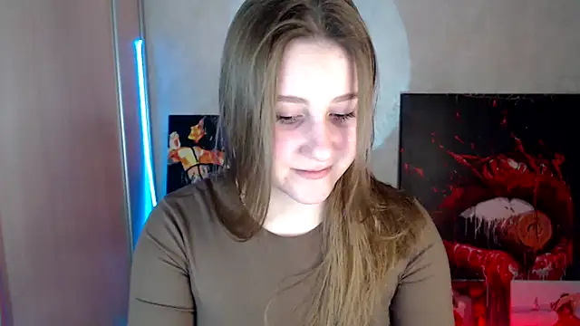 Snapshot of Milka_kamila chatting on 04-30-26, 12:11 Milka kamila online show from 04-30-26, 12:11