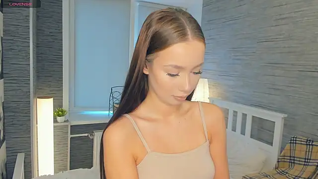 Snapshot of NedraLober chatting on 10-05-25, 07:07 NedraLober online show from 10-05-25, 07:07