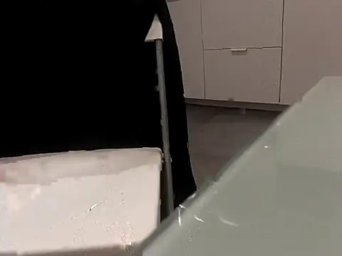 Snapshot of BogossFrench chatting on 10-04-25, 07:34 BogossFrench online show from 10-04-25, 07:34