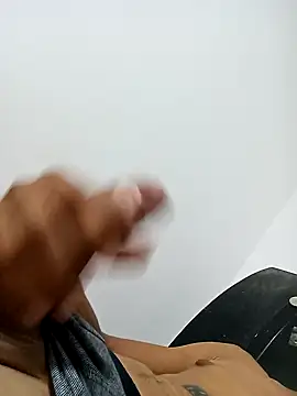 Brayan51 - online show from 09-24-25, 03:43