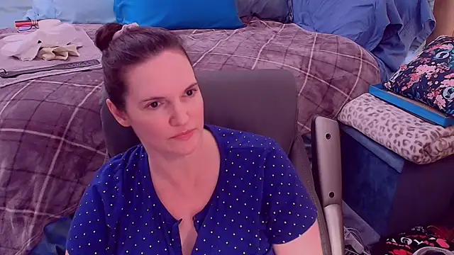 ninajaymes online show from 12-16-25, 11:54