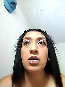 Coralaine 96 online show from 03-03-26, 03:40