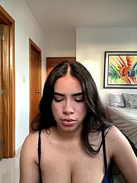 Snapshot of SuperNovaXOX chatting on 09-19-25, 10:10 SuperNovaXOX online show from 09-19-25, 10:10