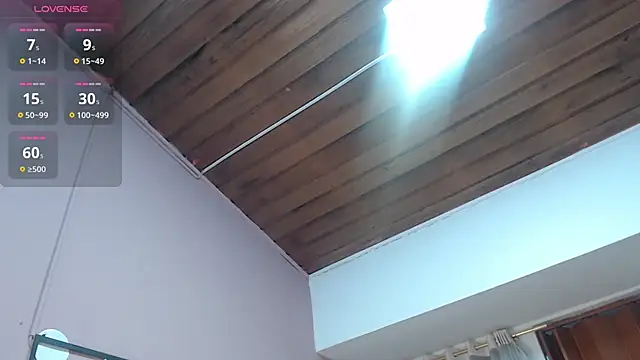 Snapshot of amara_rousse1 chatting on 09-30-25, 01:16 amara rousse1 online show from 09-30-25, 01:16