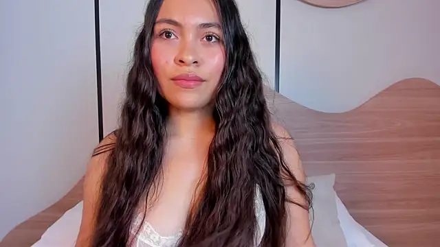 Snapshot of allie_bruce chatting on 09-16-25, 02:12 allie bruce online show from 09-16-25, 02:12