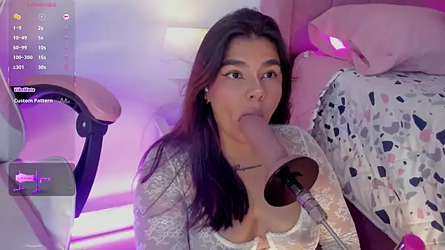 AliceThundeer online show from 11-07-25, 04:12