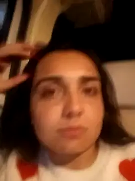 Snapshot of Mooon_danni chatting on 09-15-25, 11:16 Mooon danni online show from 09-15-25, 11:16