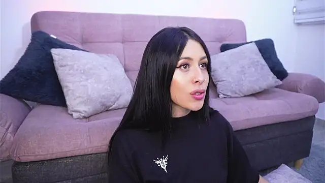 SophiieCumsx online show from 06-03-26, 01:41