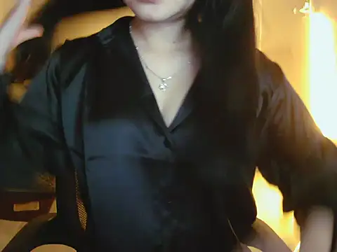 Ngoc Quynh 18 online show from 09-24-25, 04:21