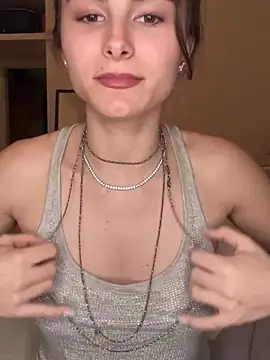 SophiiaStarr online show from 04-03-26, 07:12