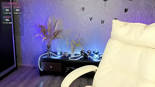 Snapshot of NikkiiStill chatting on 11-27-25, 04:14 NikkiiStill online show from 11-27-25, 04:14