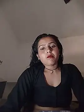 Snapshot of Sonam_shinde chatting on 06-20-26, 07:33 Sonam shinde online show from 06-20-26, 07:33