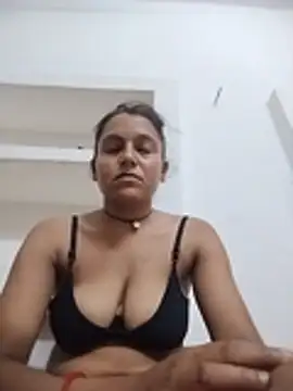 Snapshot of Sonam_shinde chatting on 07-05-26, 09:11 Sonam shinde online show from 07-05-26, 09:11