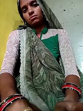 Snapshot of Punam_jindal chatting on 09-09-25, 01:38 Punam jindal online show from 09-09-25, 01:38