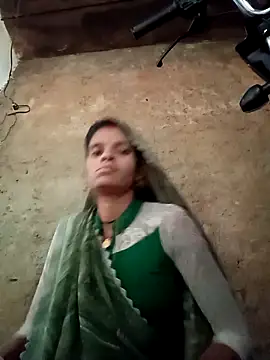 Snapshot of Punam_jindal chatting on 09-12-25, 02:11 Punam jindal online show from 09-12-25, 02:11