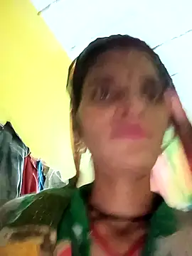 Snapshot of Punam_jindal chatting on 09-12-25, 03:34 Punam jindal online show from 09-12-25, 03:34