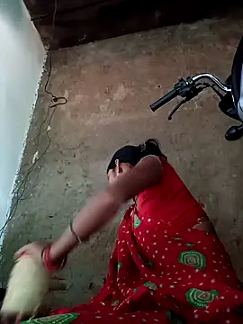 Snapshot of Punam_jindal chatting on 09-15-25, 02:22 Punam jindal online show from 09-15-25, 02:22