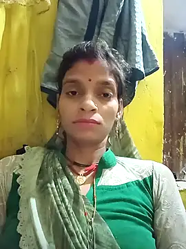 Snapshot of Punam_jindal chatting on 10-10-25, 12:20 Punam jindal online show from 10-10-25, 12:20