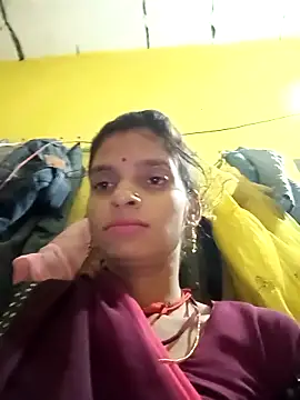 Snapshot of Punam_jindal chatting on 10-18-25, 01:08 Punam jindal online show from 10-18-25, 01:08