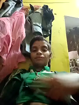 Snapshot of Punam_jindal chatting on 10-28-25, 03:36 Punam jindal online show from 10-28-25, 03:36