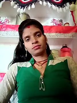 Snapshot of Punam_jindal chatting on 11-01-25, 09:00 Punam jindal online show from 11-01-25, 09:00