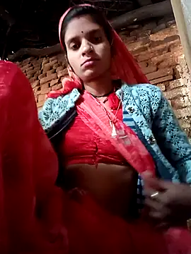 Snapshot of Punam_jindal chatting on 11-11-25, 02:33 Punam jindal online show from 11-11-25, 02:33