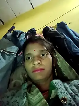 Snapshot of Punam_jindal chatting on 11-26-25, 01:50 Punam jindal online show from 11-26-25, 01:50