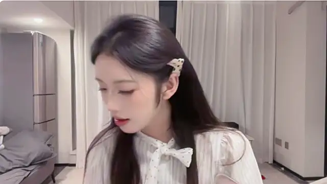 ZhaoZhao-ZM online show from 09-27-25, 01:05