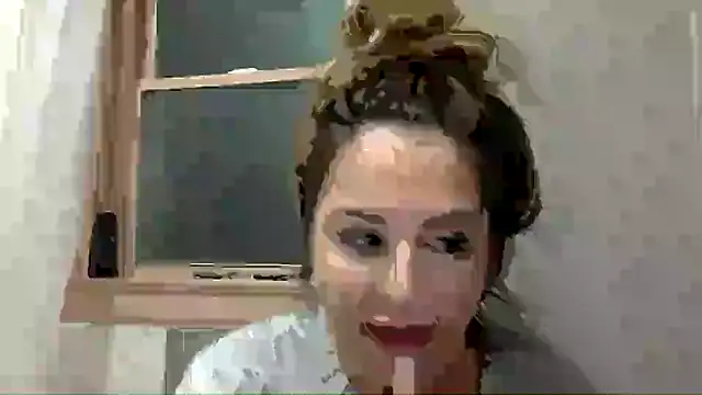 Snapshot of Boujeebonlyfan chatting on 10-26-25, 12:38 Boujeebonlyfan online show from 10-26-25, 12:38